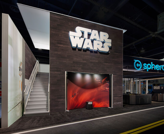 Sphero and Star Wars BB8 exhibit at CES 2016