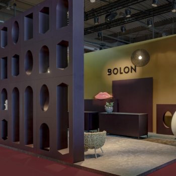 Bolon custom exhibit