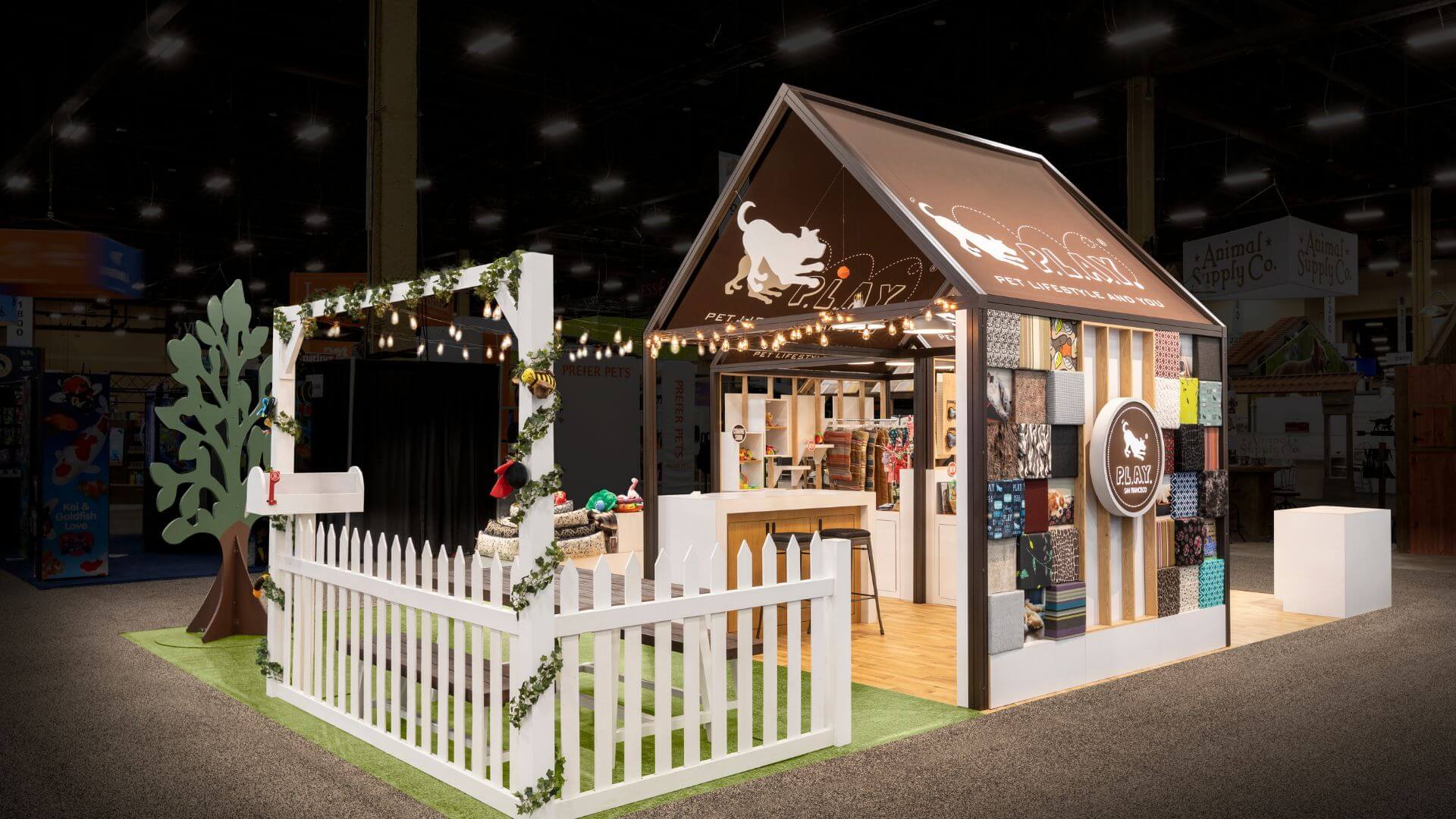 play pet lifestyle exhibit